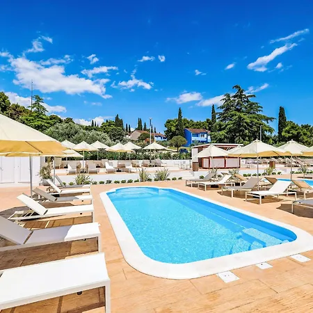 Medena-5 By Interhome Appartement Trogir